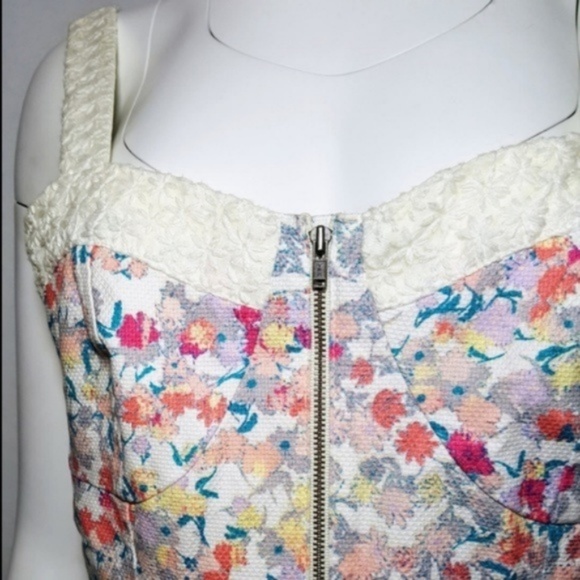 I Heart Ronson Crop Top Floral Zipper Front - Picture 2 of 5